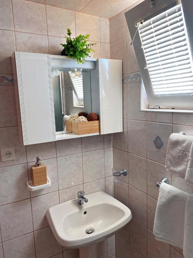 Hotel The Manzoni Family 1 Punat Zewnętrze zdjęcie